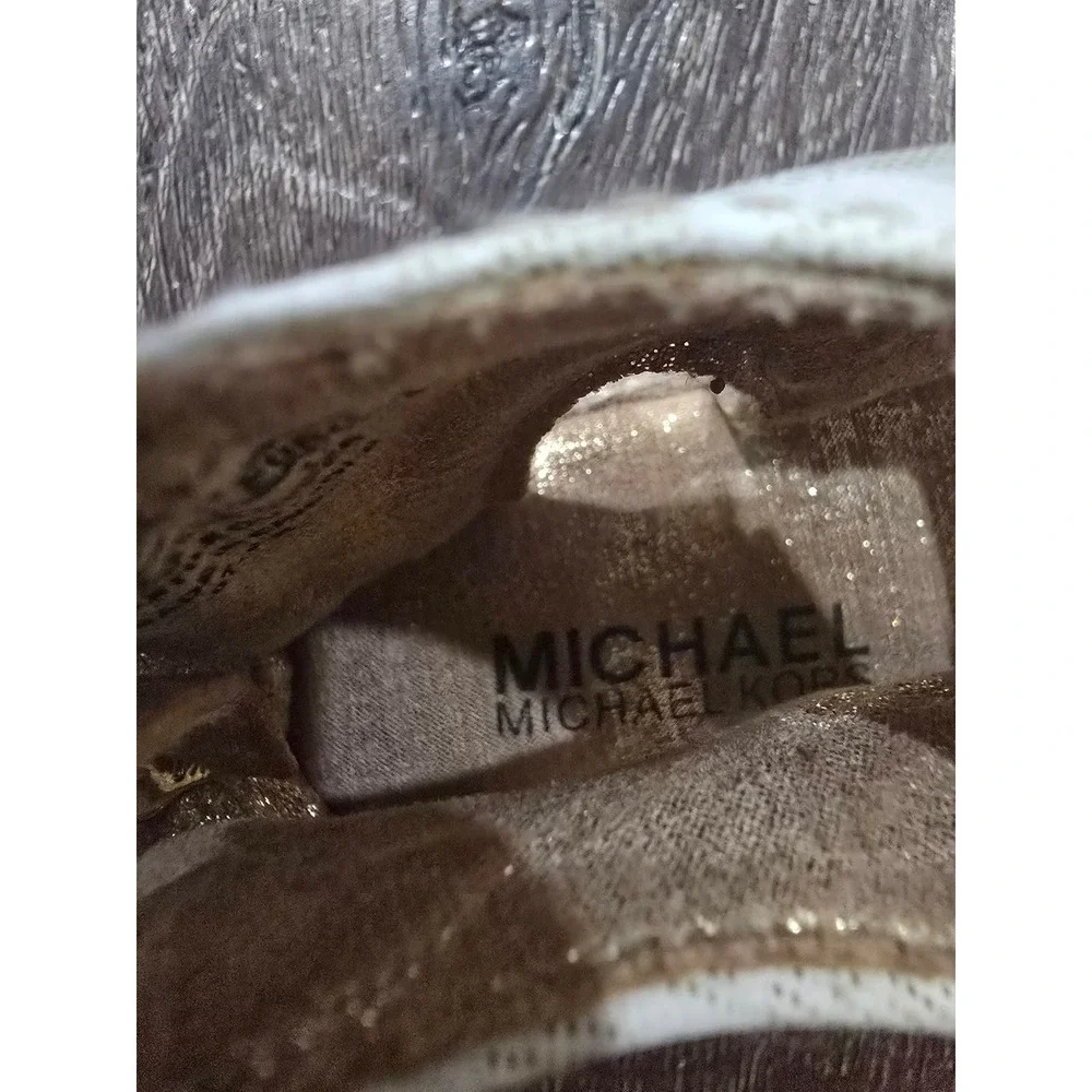 Michael Kors Baby Doll T-888 White Gold MK Logo Bow Sandals Infant Size 2